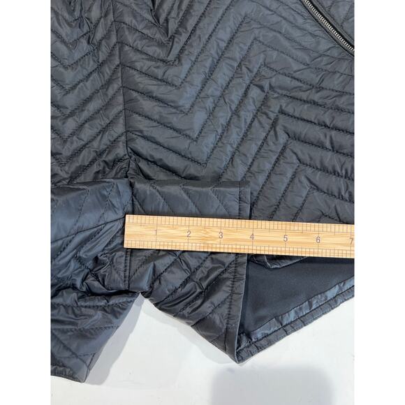 Athleta Black Apres Quilted Ski Shorts Women's Size 6 Water and Wind Resistant - Picture 8 of 10